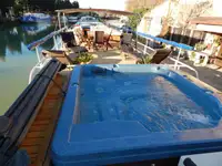Peniche Hotel Charter barge