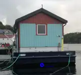 STORAGE / LIVEABOARD BARGE